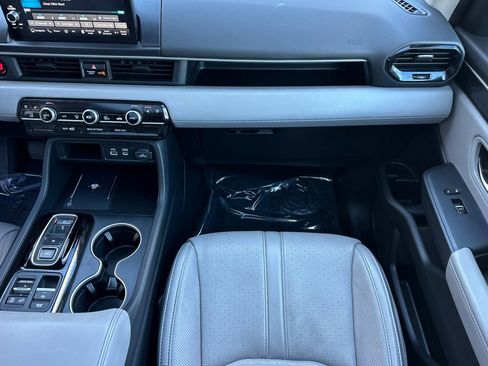 Used 2023 Honda Pilot Elite image 30