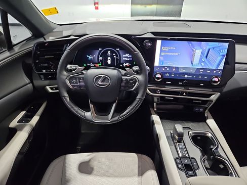 Used 2025 Lexus RX 350h w/ Accessory Package AWD/4WD image 14