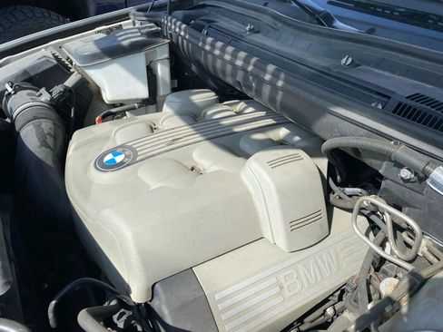 Used 2006 BMW X5 4.8is AWD/4WD image 17