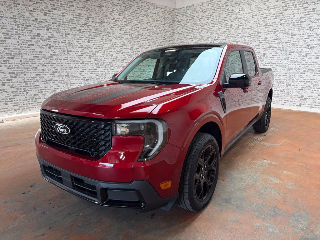 Used 2025 Ford Maverick Lariat w/ Black Appearance Package AWD/4WD image 3