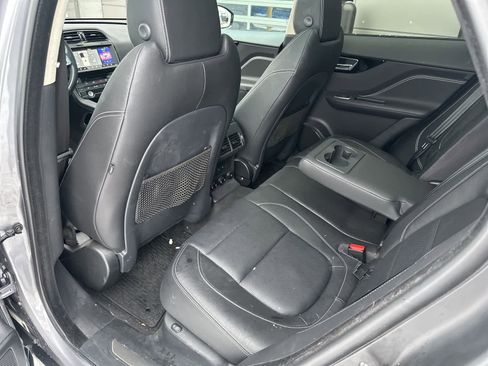 Used 2020 Jaguar F-PACE Checkered Flag image 17