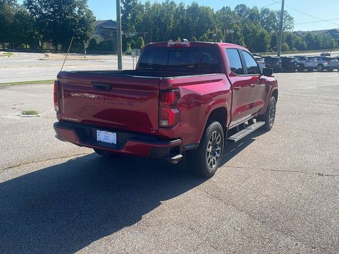 Used 2024 Chevrolet Colorado LT w/ LT Convenience Package III RWD image 3