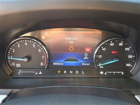 Certified 2022 Ford Explorer XLT w/ Equipment Group 202A image 30