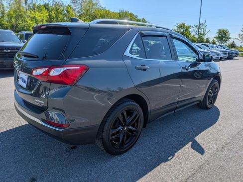 Used 2021 Chevrolet Equinox LT AWD/4WD image 5