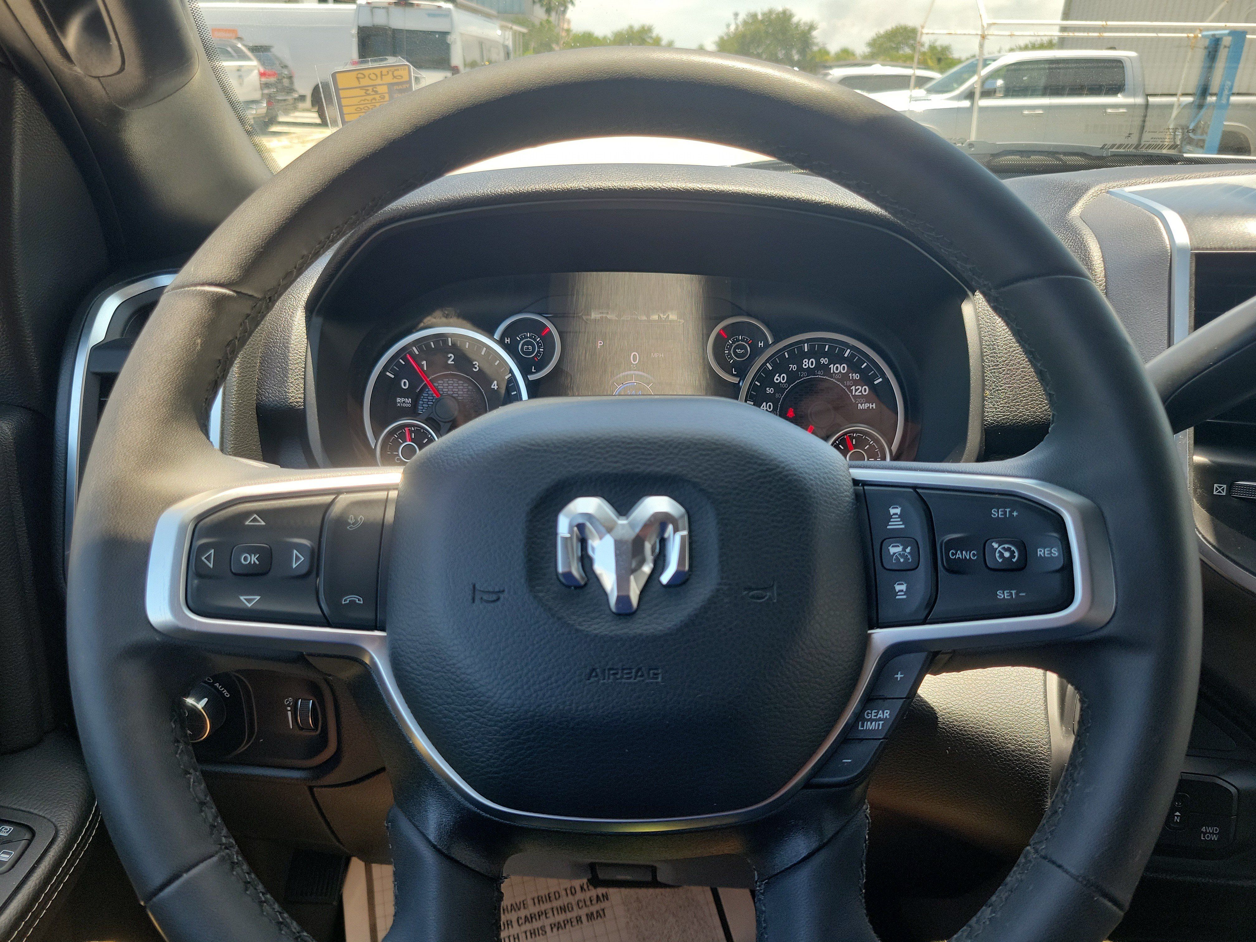 Used 2025 RAM 2500 Big Horn AWD/4WD image 16