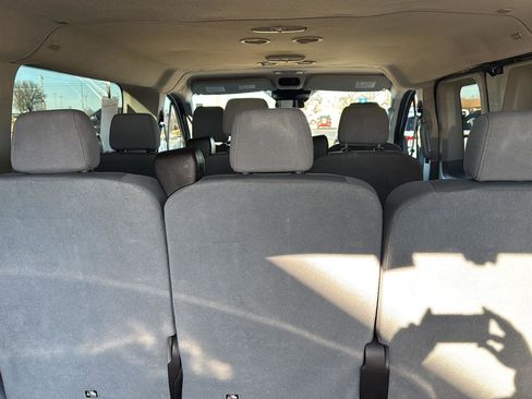 Used 2018 Ford Transit 150 XLT image 10