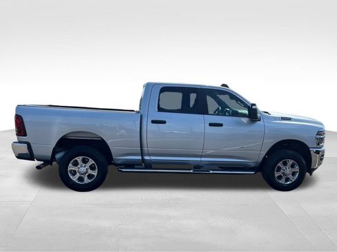 Used 2026 RAM 2500 Big Horn AWD/4WD image 6