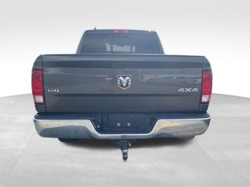 Used 2019 RAM 1500 Classic SLT w/ Luxury Group AWD/4WD image 6