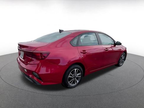 Used 2024 Kia Forte LXS FWD image 14