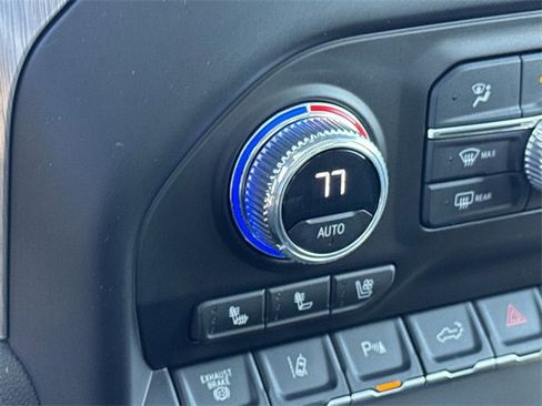 Used 2023 GMC Sierra 2500 Denali w/ Denali Ultimate Package image 22