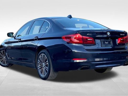 Used 2017 BMW 540i xDrive image 12