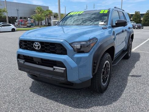 Certified 2025 Toyota 4Runner TRD Off-Road Premium AWD/4WD image 8