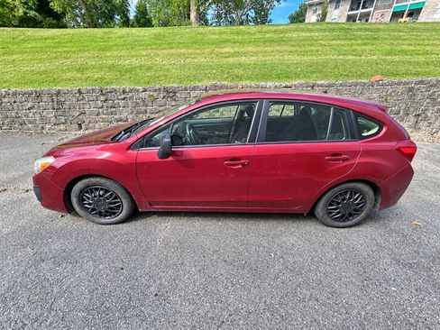 Used 2014 Subaru Impreza 2.0i AWD/4WD image 4