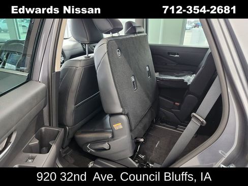New 2026 Nissan Pathfinder SL image 20