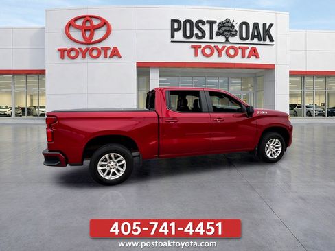 Used 2022 Chevrolet Silverado 1500 RST w/ Convenience Package II AWD/4WD image 12