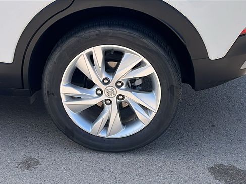 Used 2024 Buick Encore GX Preferred FWD image 5