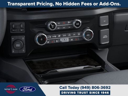 New 2026 Ford F250 Lariat w/ Black Appearance Package image 15