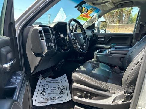 Used 2018 Chevrolet Silverado 1500 LT w/ All Star Edition RWD image 37
