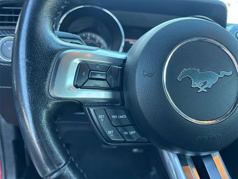 Used 2016 Ford Mustang V6 w/ Equipment Group 051A image 17