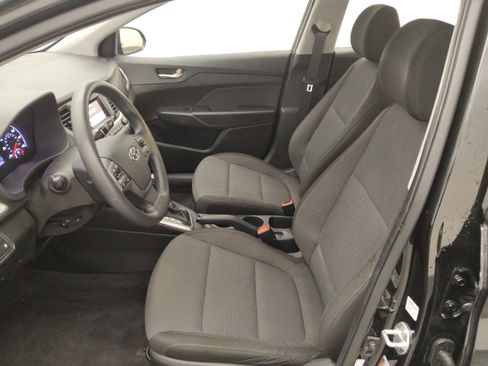 Used 2020 Hyundai Accent SE image 17