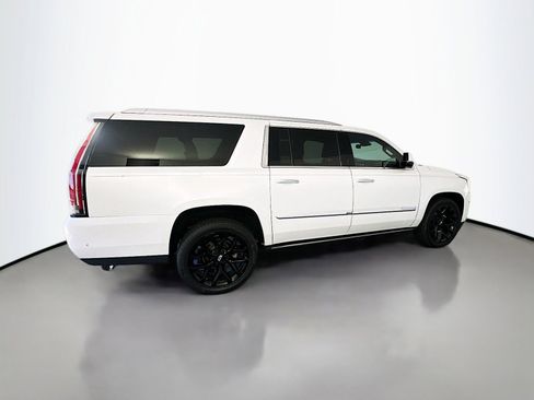 Used 2019 Cadillac Escalade ESV Platinum AWD/4WD image 8