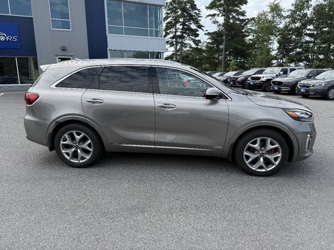 Used 2019 Kia Sorento SX w/ SX Touring Package AWD/4WD image 3