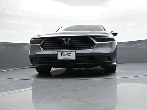 Certified 2024 Honda Accord EX image 27