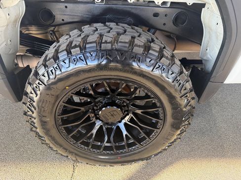 Used 2022 GMC Sierra 2500 Pro w/ Gooseneck/5TH Wheel Package image 9