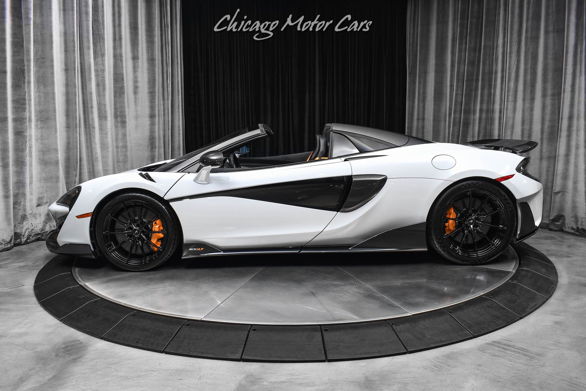 Used 2020 McLaren 600LT Spider RWD image 36