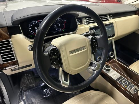 Used 2020 Land Rover Range Rover HSE AWD/4WD image 9