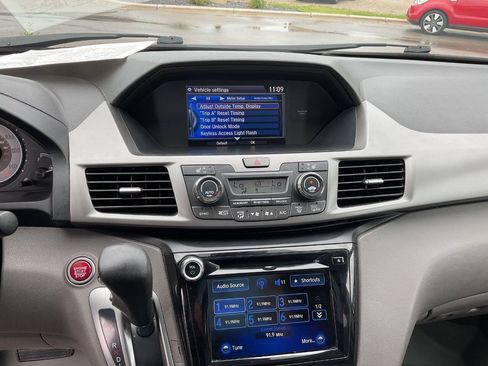 Used 2016 Honda Odyssey EX-L image 21