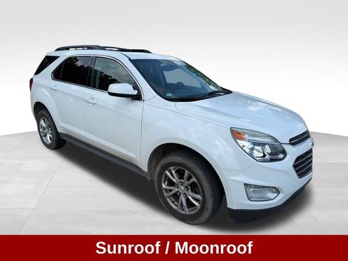 Used 2017 Chevrolet Equinox LT AWD/4WD image 9