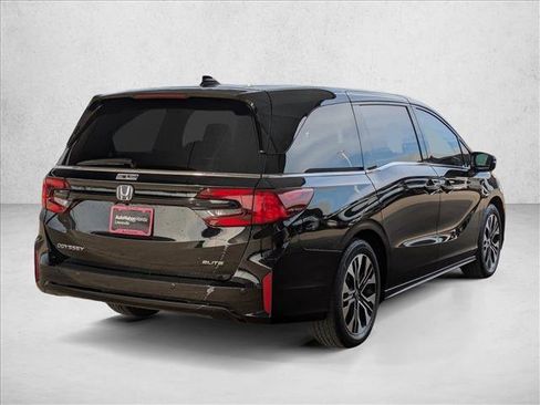 Certified 2025 Honda Odyssey Elite image 5