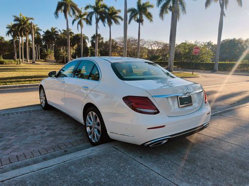 Used 2017 Mercedes-Benz E 300 image 18