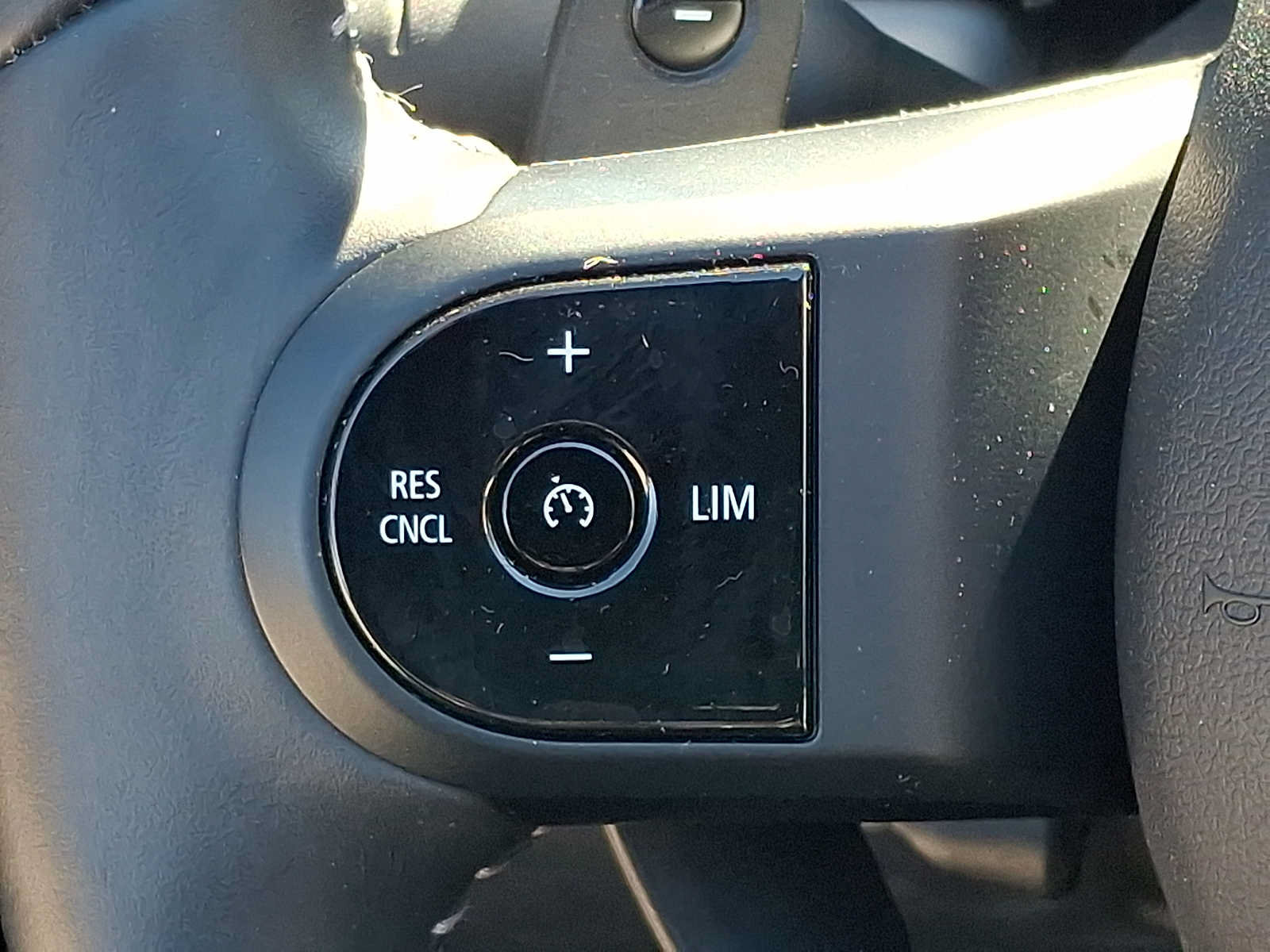 Used 2024 MINI Cooper S FWD image 21