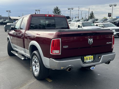 Used 2016 RAM 1500 Laramie w/ Convenience Group image 10