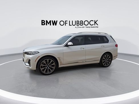 Used 2019 BMW X7 xDrive40i w/ Premium Package AWD/4WD image 5