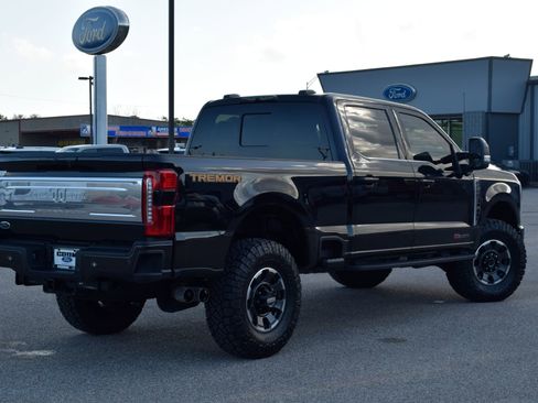 Used 2024 Ford F250 King Ranch w/ Tremor Off-Road Package AWD/4WD image 6