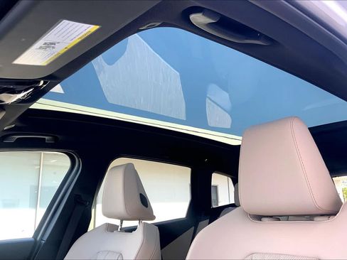 New 2026 BMW X3 xDrive30i w/ Premium Package AWD/4WD image 17