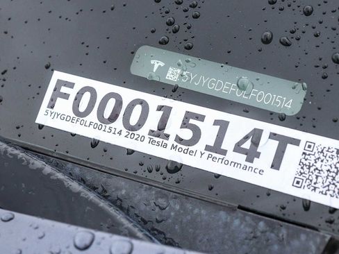 Used 2020 Tesla Model Y Performance image 27
