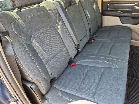 Used 2019 RAM 1500 Big Horn AWD/4WD image 20