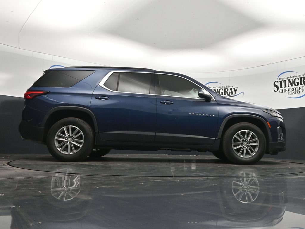 Used 2023 Chevrolet Traverse LT FWD image 33