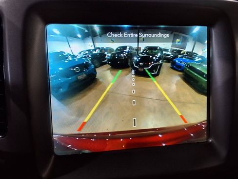 Used 2021 Jeep Compass Latitude w/ Sun and Sound Group AWD/4WD image 15