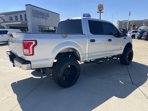 Used 2017 Ford F150 XL w/ Equipment Group 101A Mid AWD/4WD image 7