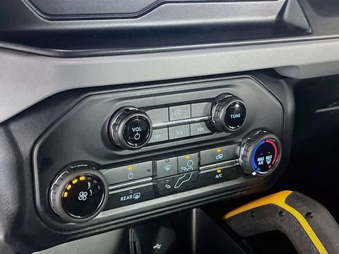 Used 2022 Ford Bronco Badlands AWD/4WD image 11