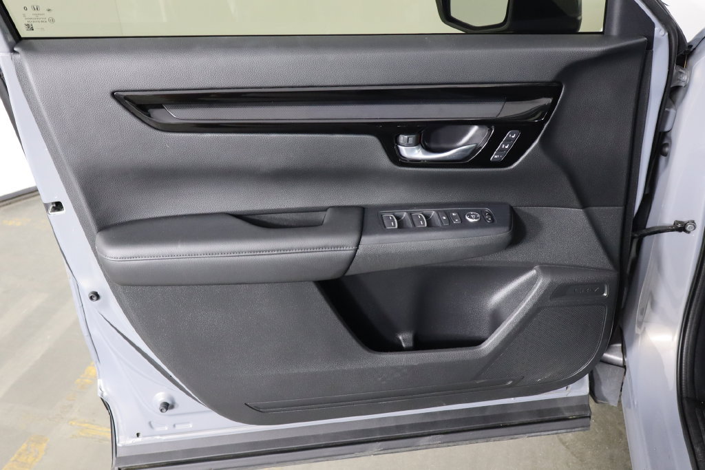 Used 2025 Honda CR-V EX-L image 18