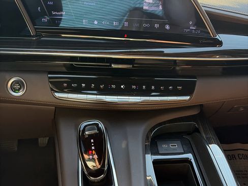 Used 2024 Cadillac Escalade ESV Sport w/ LPO, ONYX Package image 15