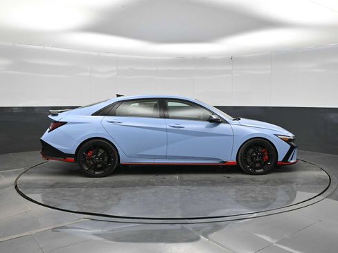 New 2026 Hyundai Elantra N FWD image 9