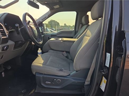 Used 2018 Ford F150 XLT w/ Equipment Group 302A Luxury AWD/4WD image 10