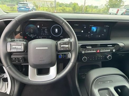 Used 2026 Hyundai Palisade SEL FWD image 14